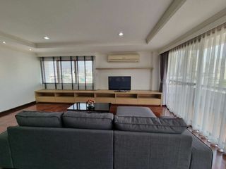 À louer 3 chambres appartement à Watthana, Bangkok