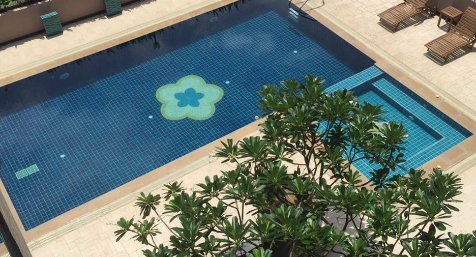 For sale and for rent 2 bedrooms condo in Khlong Toei, Bangkok