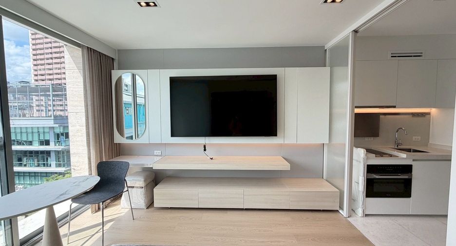 For rent 1 bed condo in Watthana, Bangkok