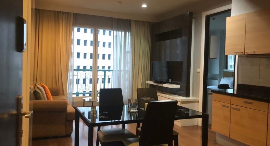 For rent 1 bed condo in Pathum Wan, Bangkok