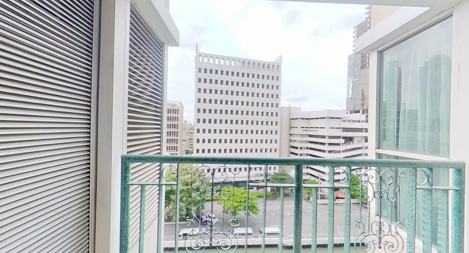 For rent 1 bed condo in Pathum Wan, Bangkok