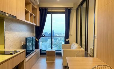 For rent 1 bed condo in Phaya Thai, Bangkok