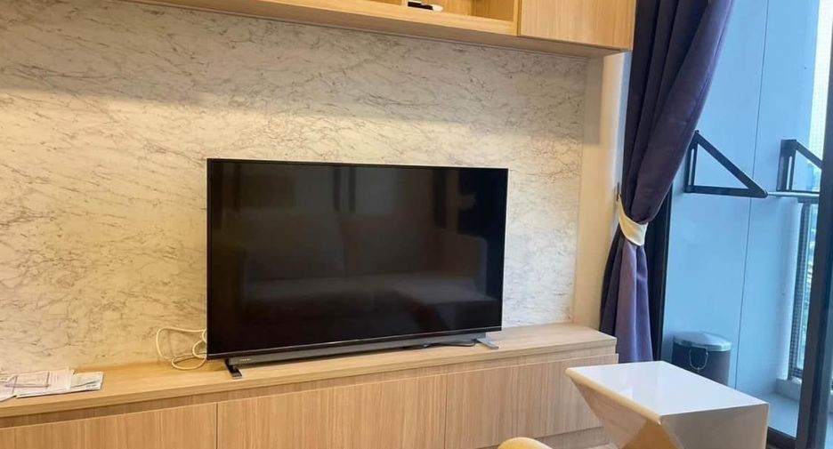 For rent 1 bed condo in Phaya Thai, Bangkok