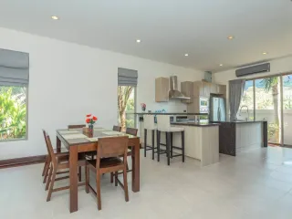 For rent 3 bedrooms villa in Thalang, Phuket
