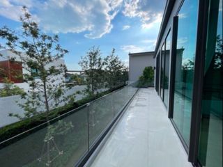 For rent 4 bedrooms house in Taling Chan, Bangkok