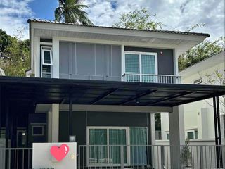 Casa en alquiler de 3 habitaciones en Mueang Phuket, Phuket