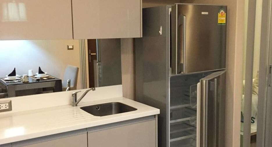 For rent 1 bed condo in Watthana, Bangkok