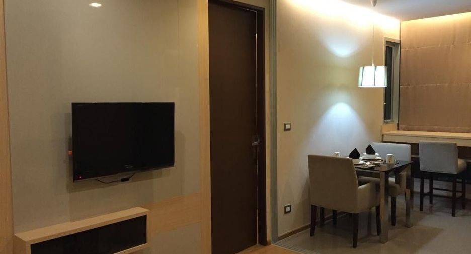 For rent 1 bed condo in Watthana, Bangkok