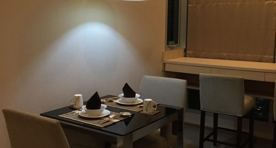 For rent 1 bed condo in Watthana, Bangkok