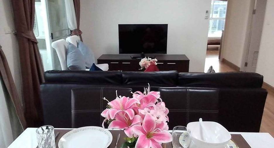 For rent 2 bedrooms condo in Bang Na, Bangkok