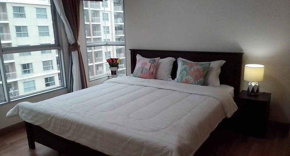 For rent 2 bedrooms condo in Bang Na, Bangkok
