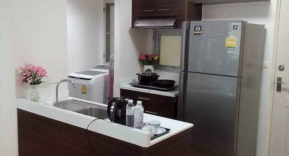 For rent 2 bedrooms condo in Bang Na, Bangkok