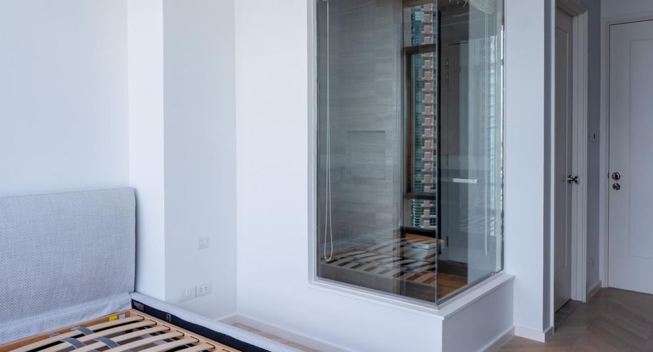 For sale 3 bedrooms condo in Bang Kho Laem, Bangkok