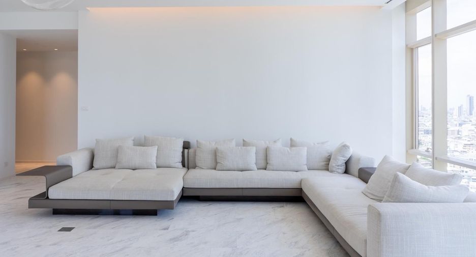 For sale 3 bedrooms condo in Bang Kho Laem, Bangkok