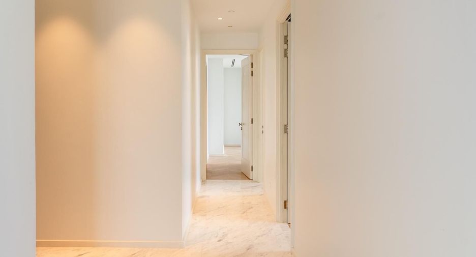 For sale 3 bedrooms condo in Bang Kho Laem, Bangkok