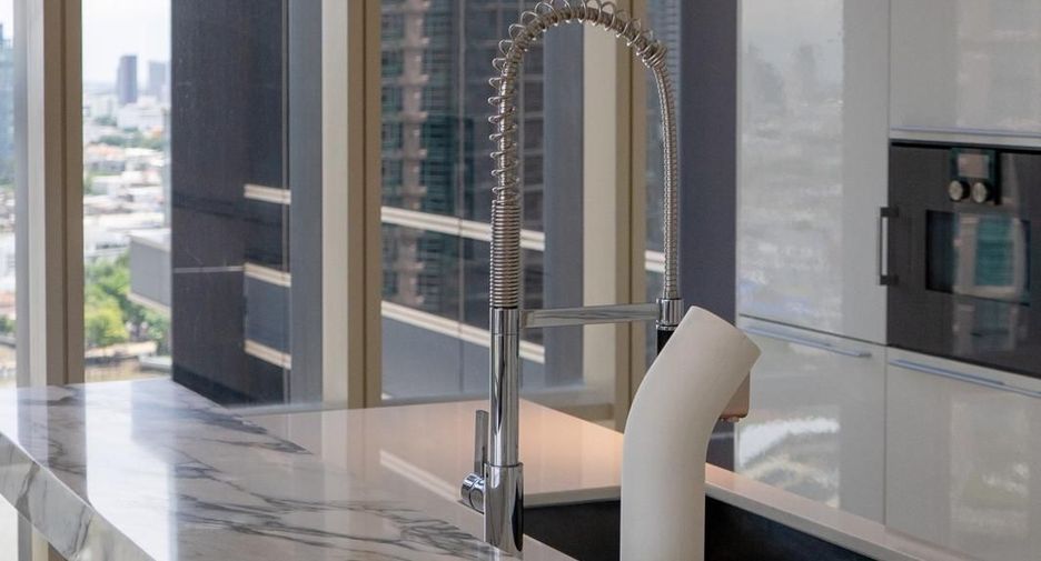 For sale 3 bedrooms condo in Bang Kho Laem, Bangkok