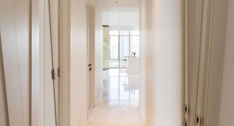For sale 3 bedrooms condo in Bang Kho Laem, Bangkok