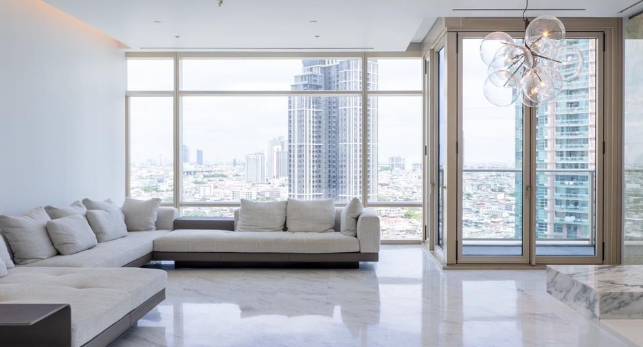 For sale 3 bedrooms condo in Bang Kho Laem, Bangkok