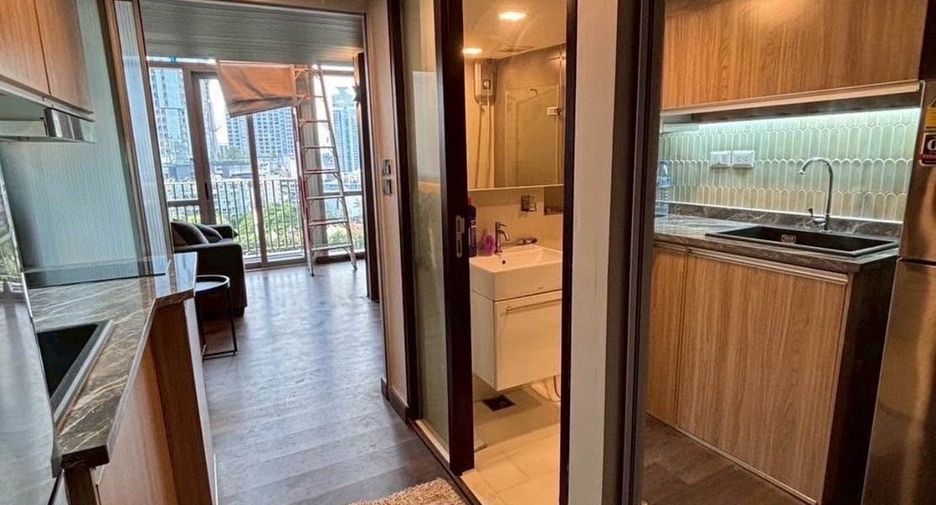 For rent 1 Beds condo in Khlong Toei, Bangkok