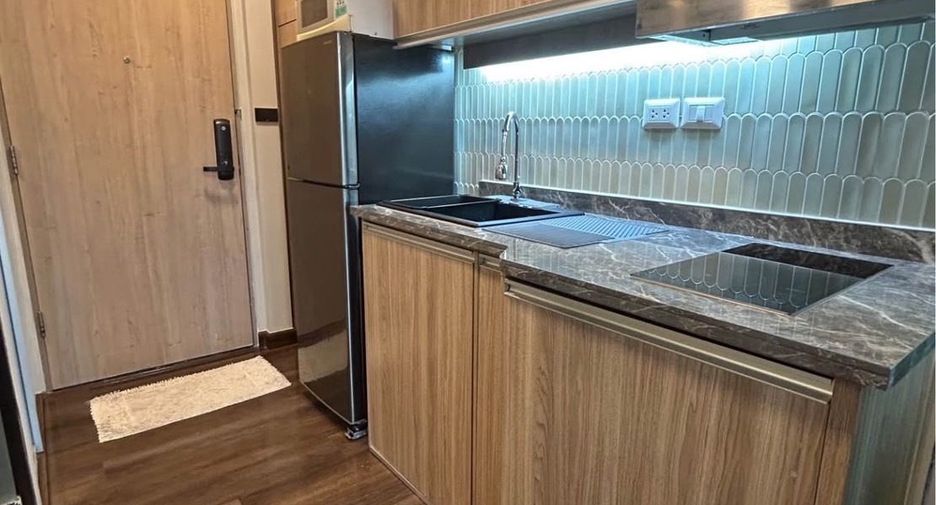 For rent 1 Beds condo in Khlong Toei, Bangkok