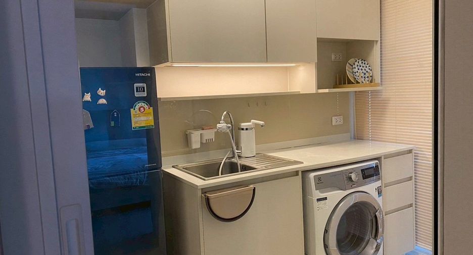 Condo en alquiler de 2 habitaciones en Huai Khwang, Bangkok