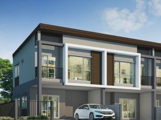 For sale 3 bedrooms townhouse in Bang Khun Thian, Bangkok