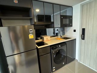For rent 1 bed condo in Bang Rak, Bangkok