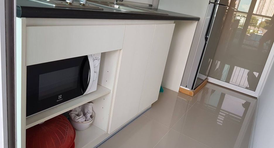 Condo en venta de 1 habitaciones en Khlong Toei, Bangkok