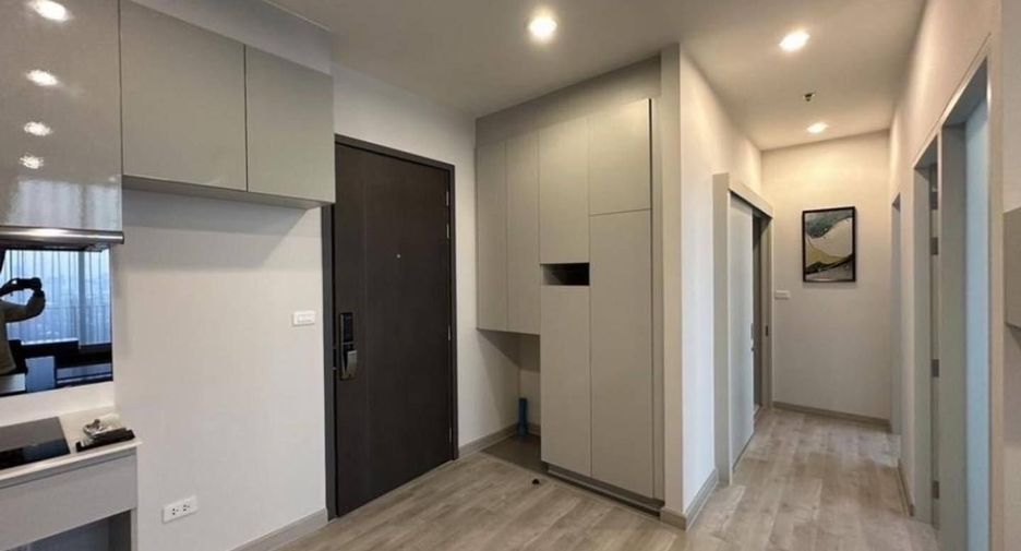 For rent 2 bedrooms condo in Bang Sue, Bangkok