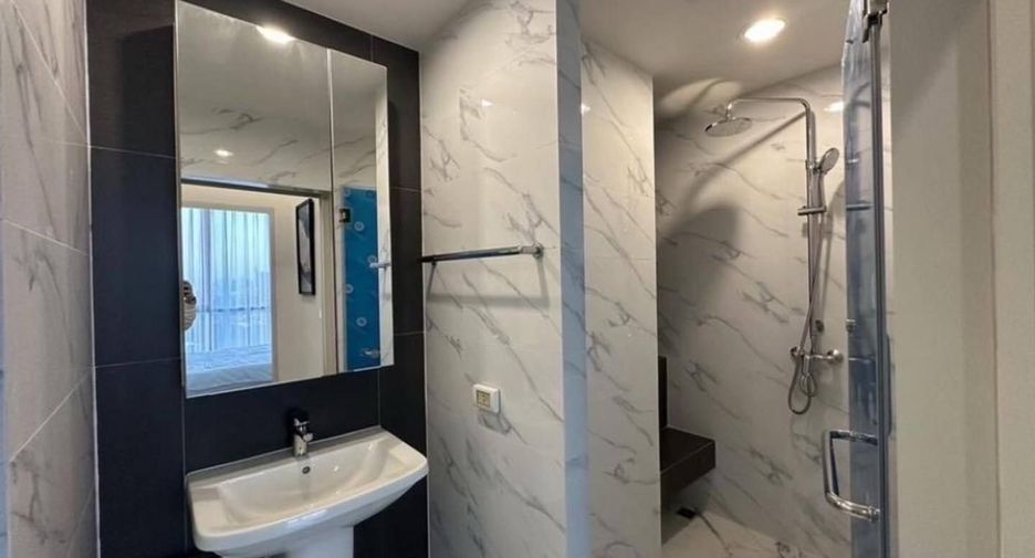 For rent 2 bedrooms condo in Bang Sue, Bangkok