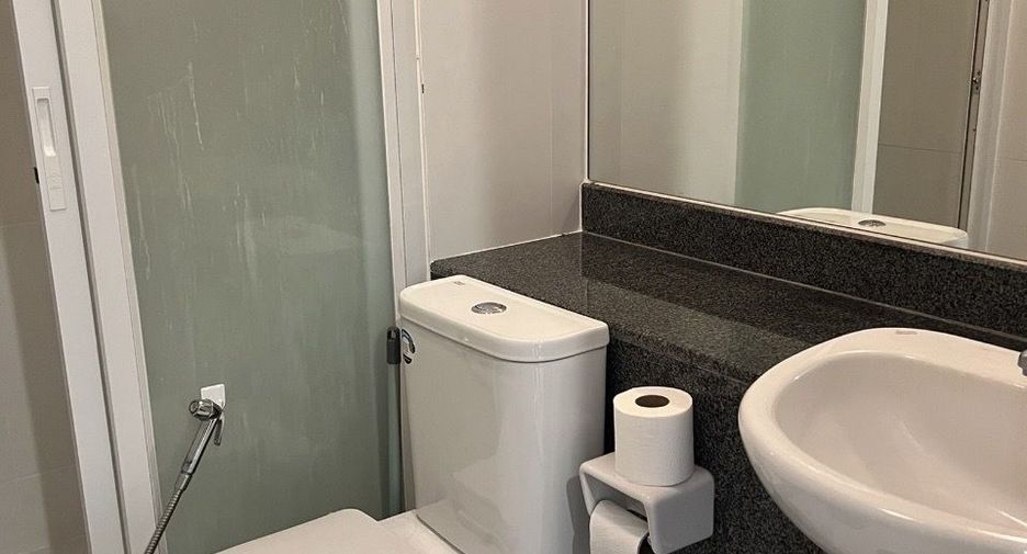 For sale 1 bed condo in Thon Buri, Bangkok