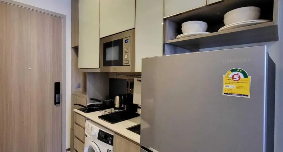 For rent 1 bed condo in Ratchathewi, Bangkok