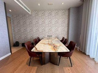 For rent 4 ベッドルーム condo in Khlong San, Bangkok