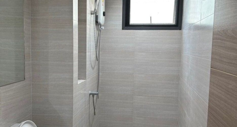 For sale 1 bed condo in Bang Kapi, Bangkok