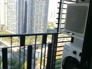 Wohnung zur Miete mit 1 Zimmer in Suan Luang, Bangkok