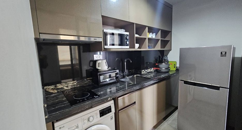 For rent 1 bed condo in Khlong Toei, Bangkok