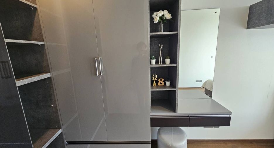 For rent 1 bed condo in Khlong Toei, Bangkok