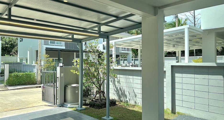 For rent 3 bedrooms house in Mueang Phuket, Phuket