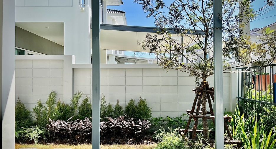 For rent 3 bedrooms house in Mueang Phuket, Phuket