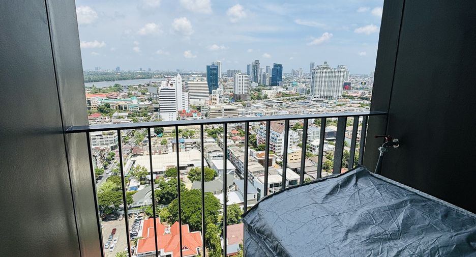 Condo en alquiler de 2 habitaciones en Yan Nawa, Bangkok