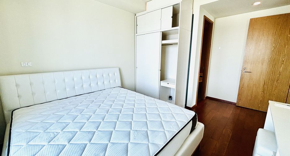 Condo en alquiler de 2 habitaciones en Yan Nawa, Bangkok