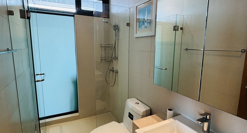 Condo en alquiler de 2 habitaciones en Yan Nawa, Bangkok