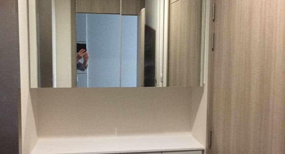 For rent 1 bed condo in Pathum Wan, Bangkok