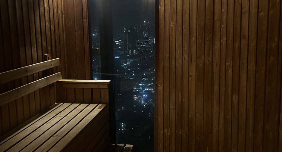 Condo en alquiler de 2 habitaciones en Khlong Toei, Bangkok