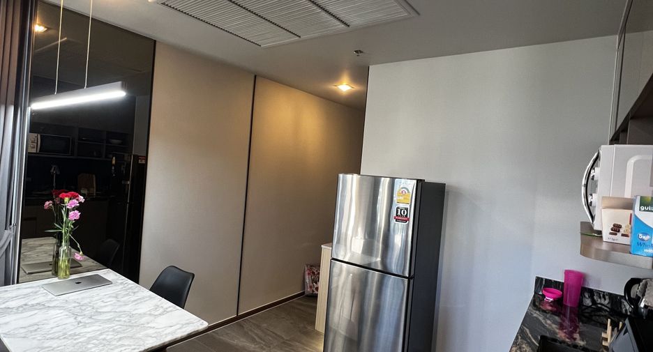 Condo en alquiler de 2 habitaciones en Khlong Toei, Bangkok