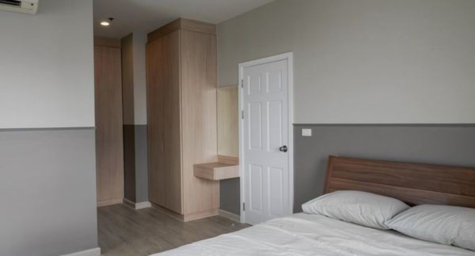 For sale 1 bed condo in Khlong San, Bangkok