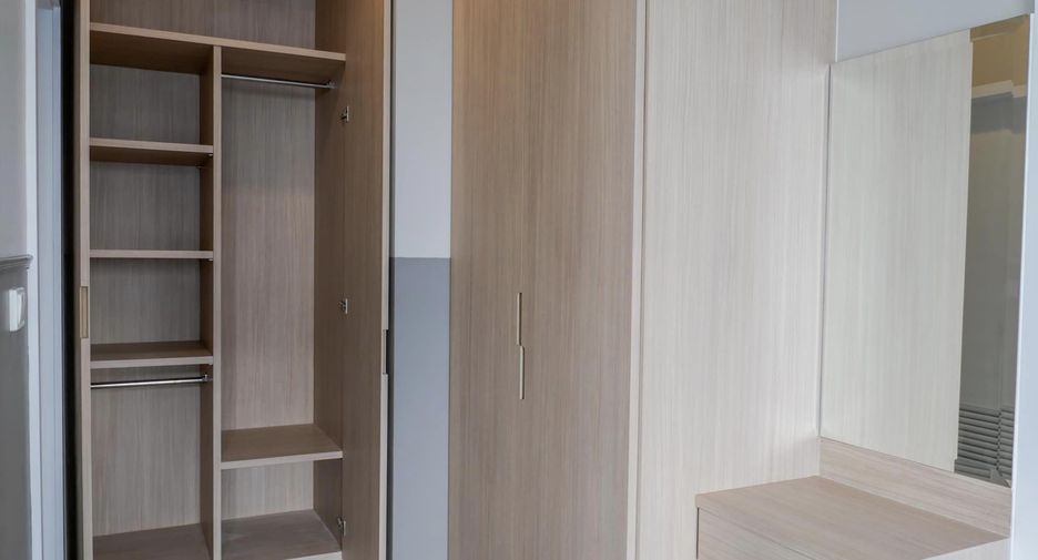 For sale 1 bed condo in Khlong San, Bangkok