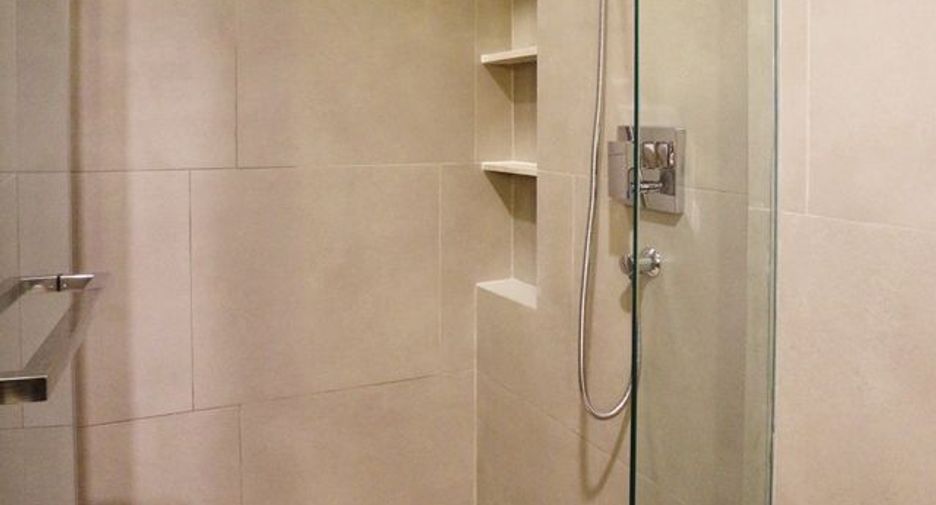 For rent 2 bedrooms condo in Sathon, Bangkok