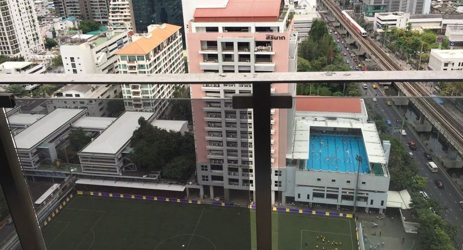 For rent 2 bedrooms condo in Sathon, Bangkok