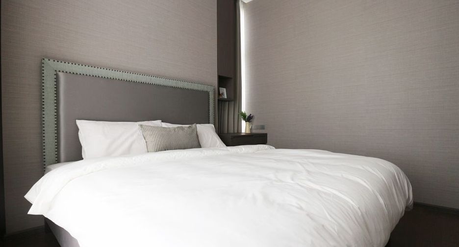 For rent 2 bedrooms condo in Sathon, Bangkok
